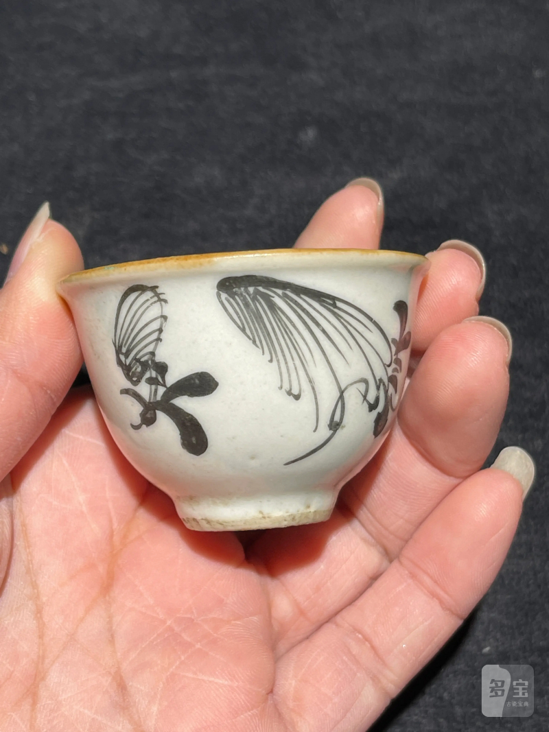 清乾隆 唐英风格牛眼杯一对 - 图2